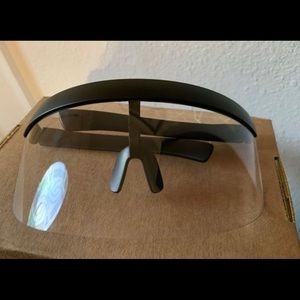 Eyewear visor
